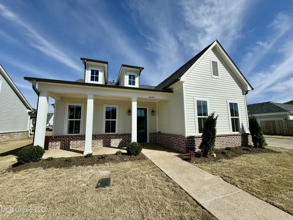 6640 Montclair Ave