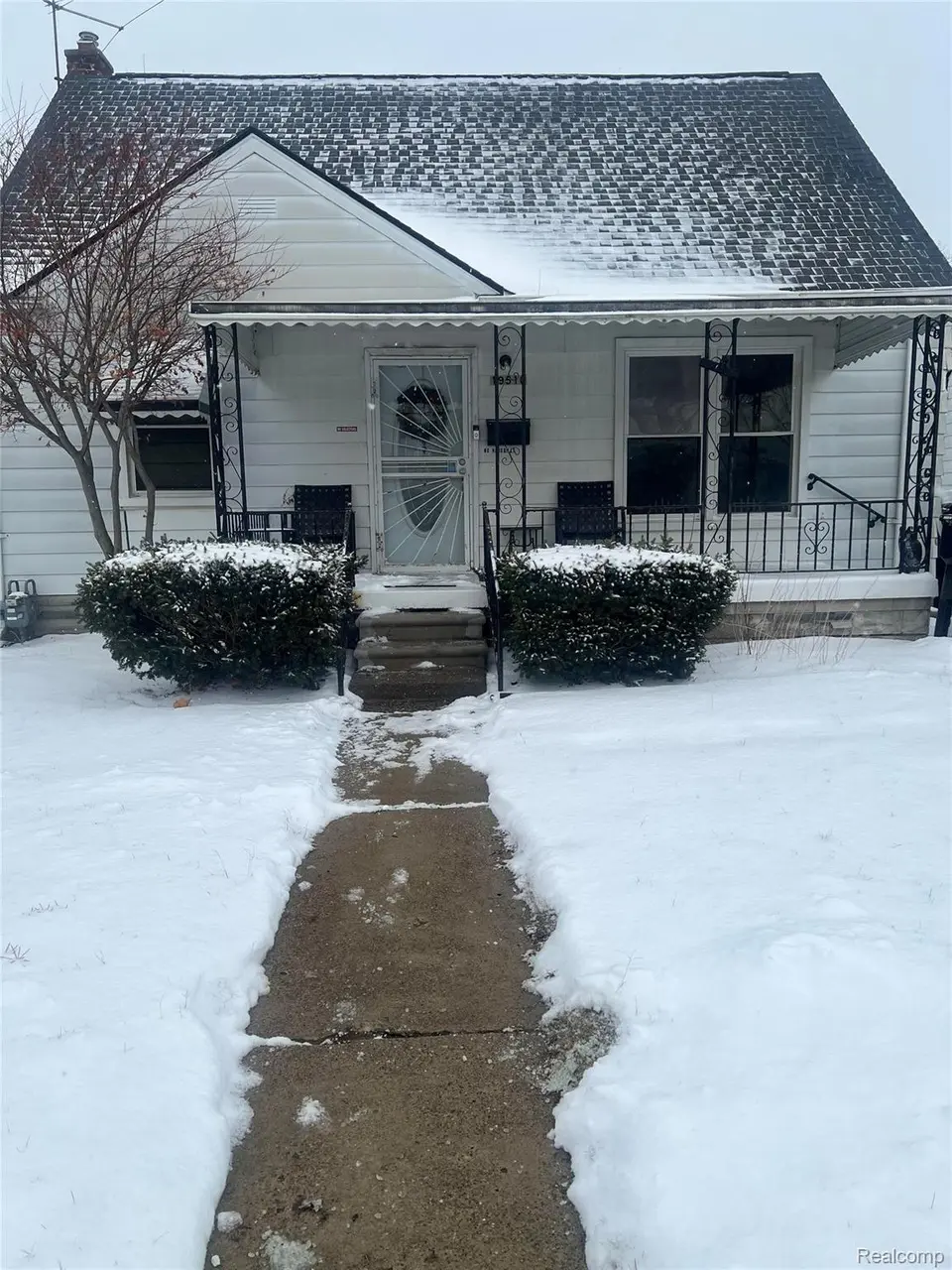 19510 Dresden St