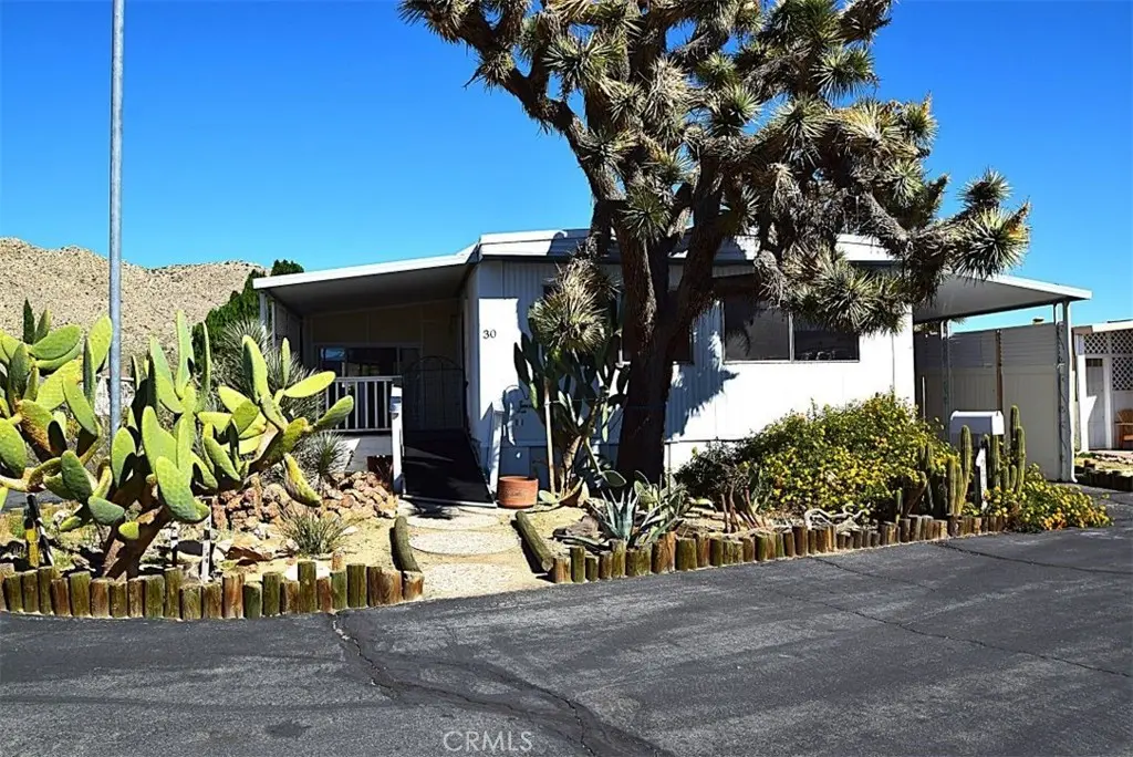 56254 29 Palms Hwy #30