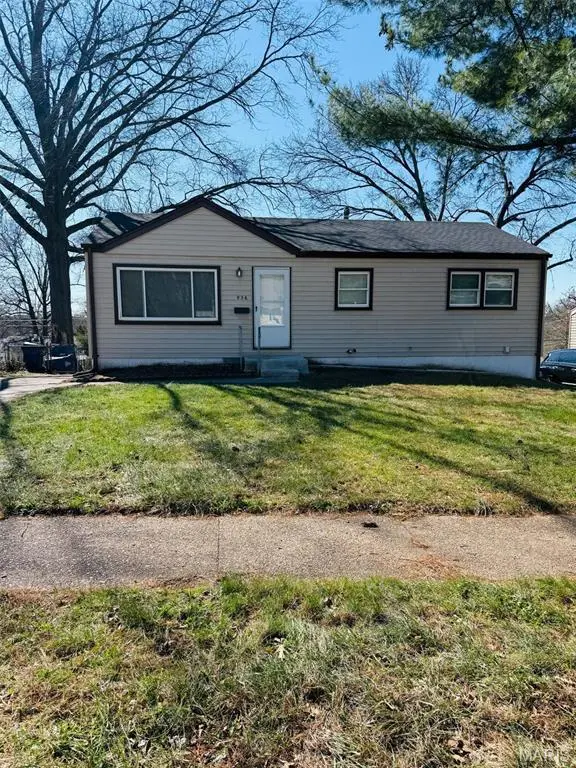 936 Highmont