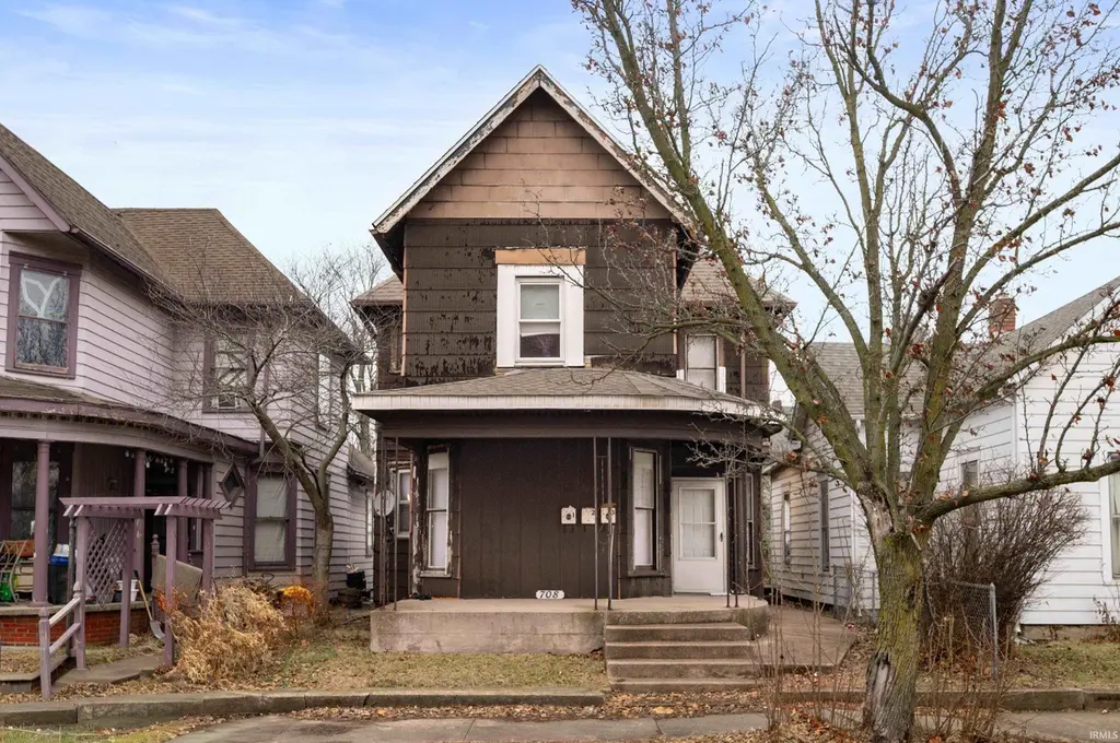 708 W Jackson St
