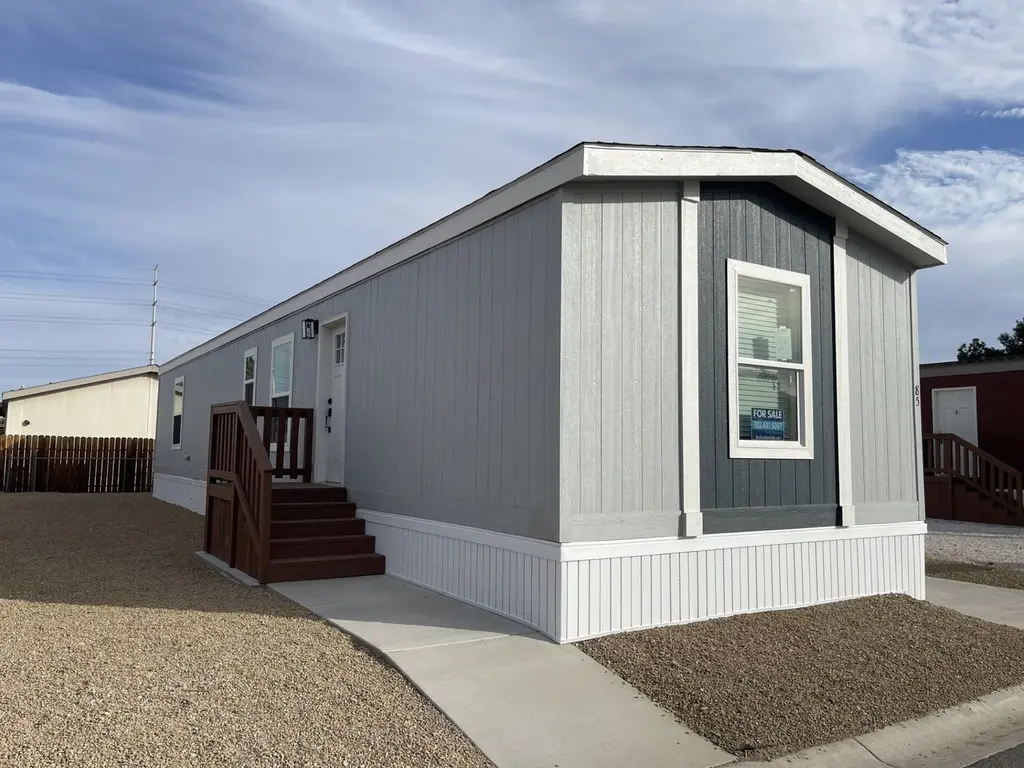 5300 E Desert Inn Rd #85