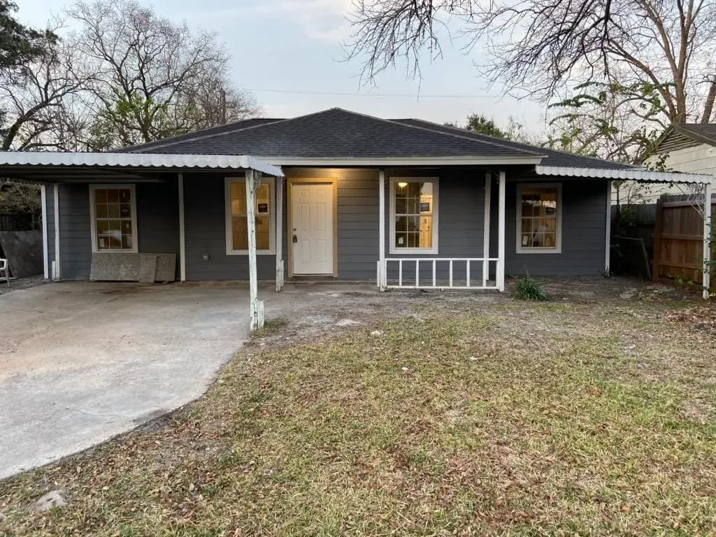 3031 Groton Dr