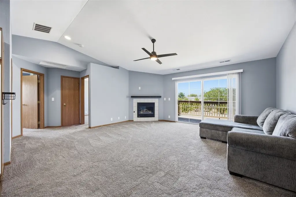 4525 1st Ave. Ave SW #10