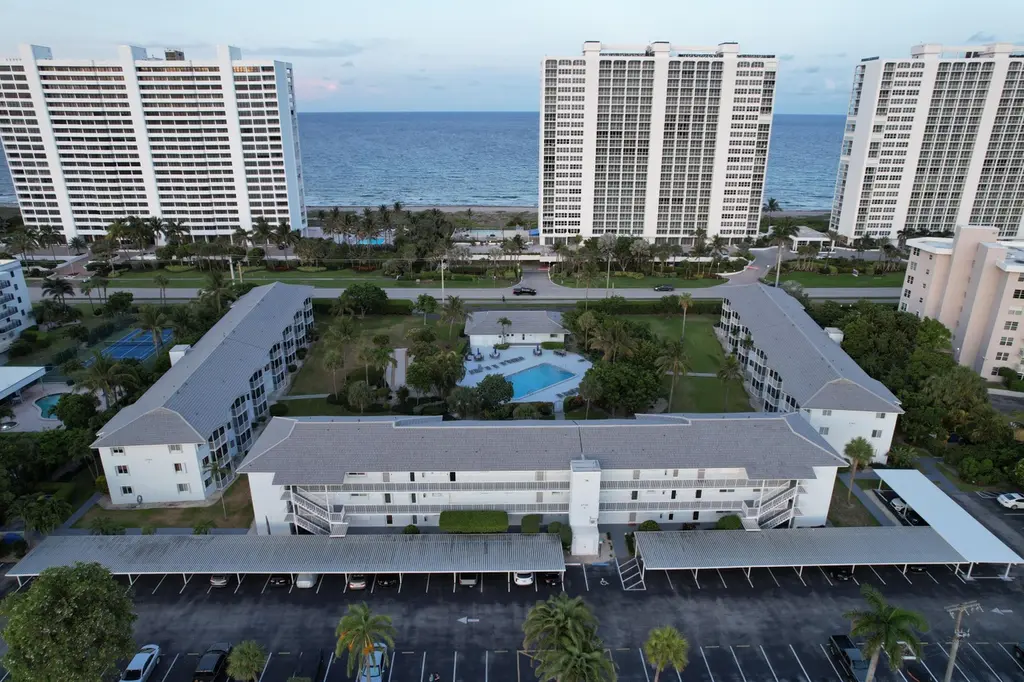 2700 Banyan Rd Unit C 3