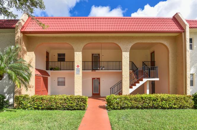 477 Lake Dora Dr