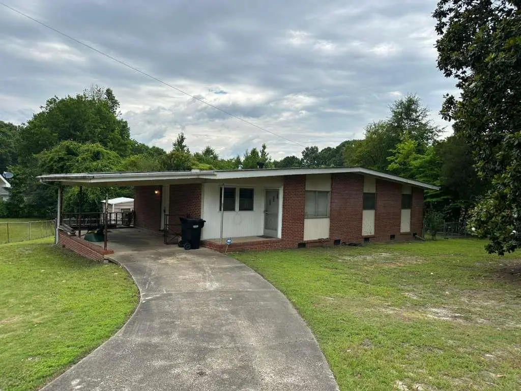 1035 Kirkland Dr