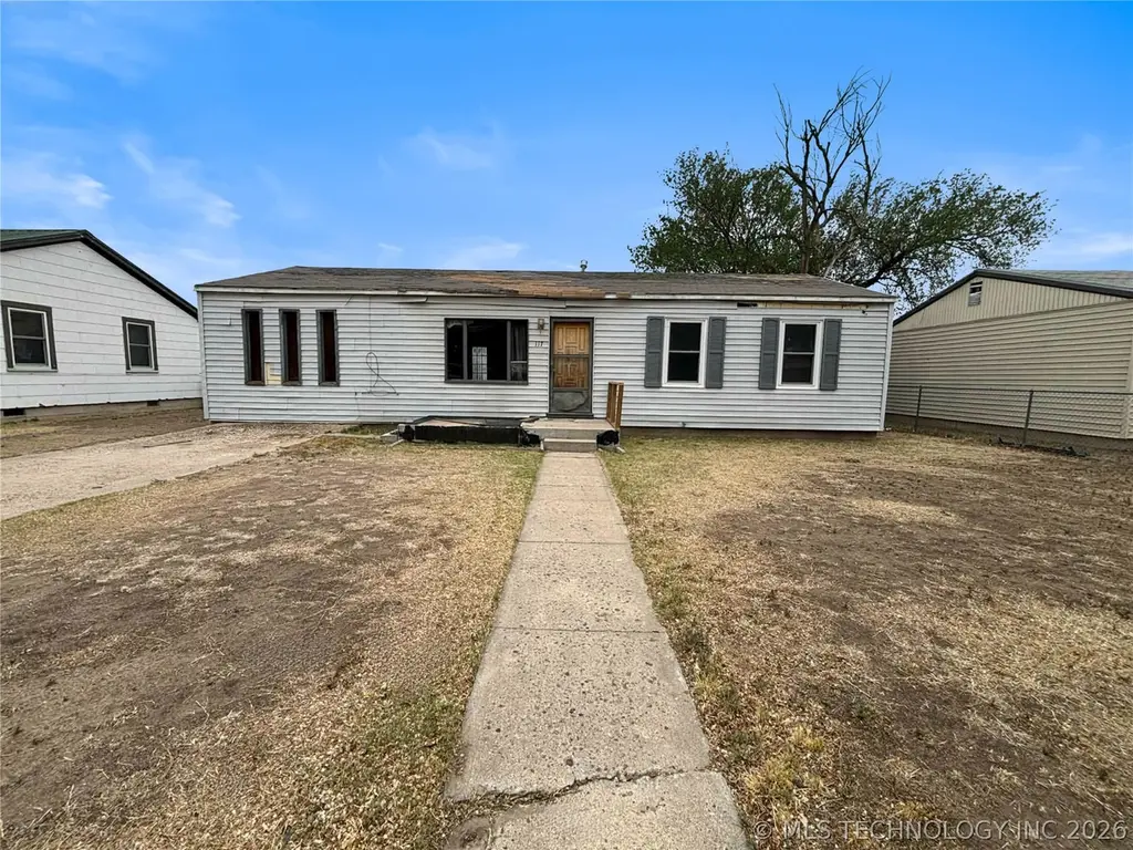 117 N East St