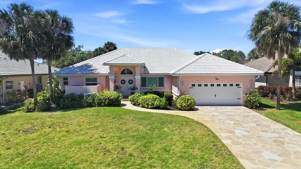 10 Arlington Dr