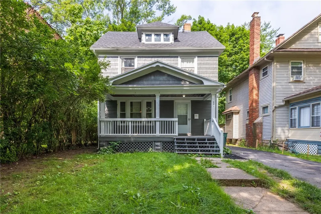 431 Post Ave