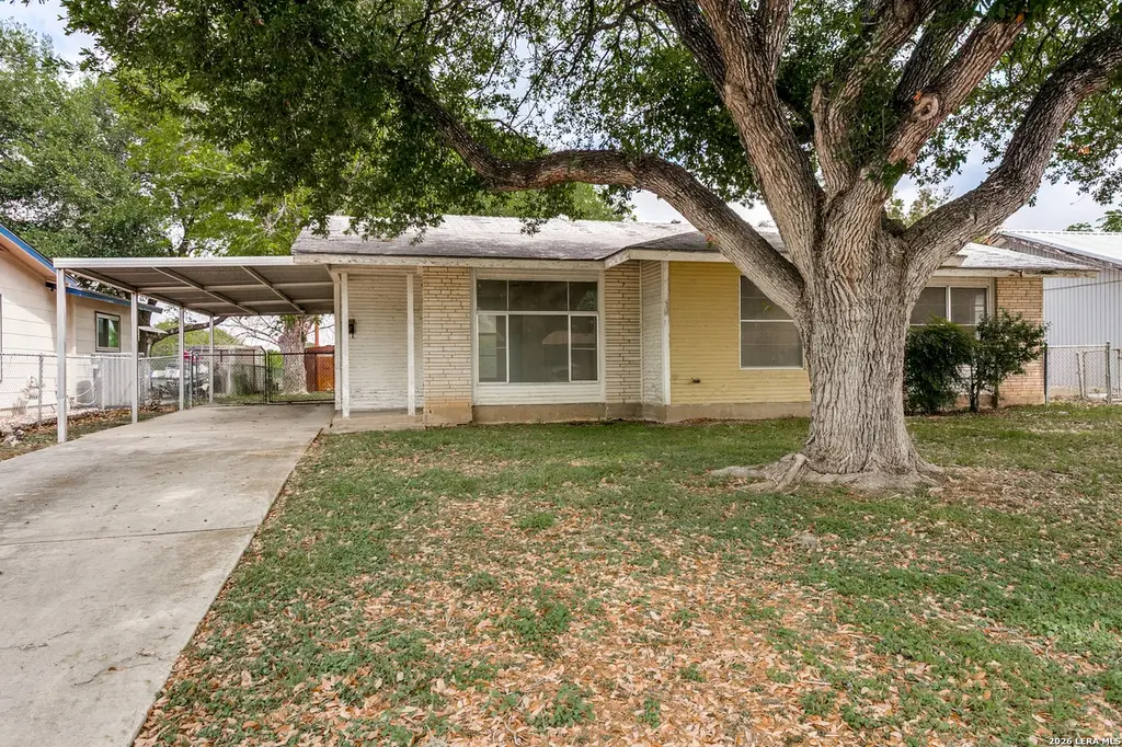 3615 Woodville Dr