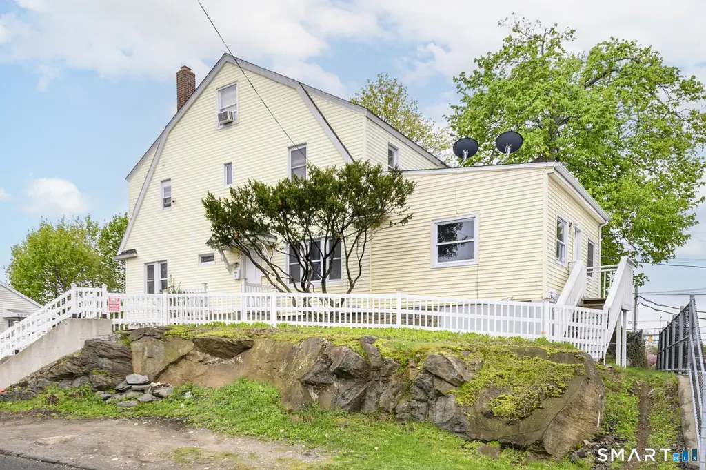 336 West Ave