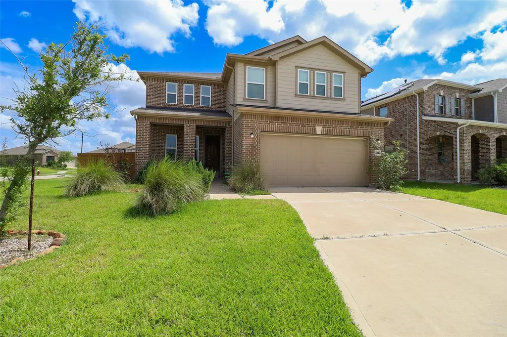1418 Red Hills Dr