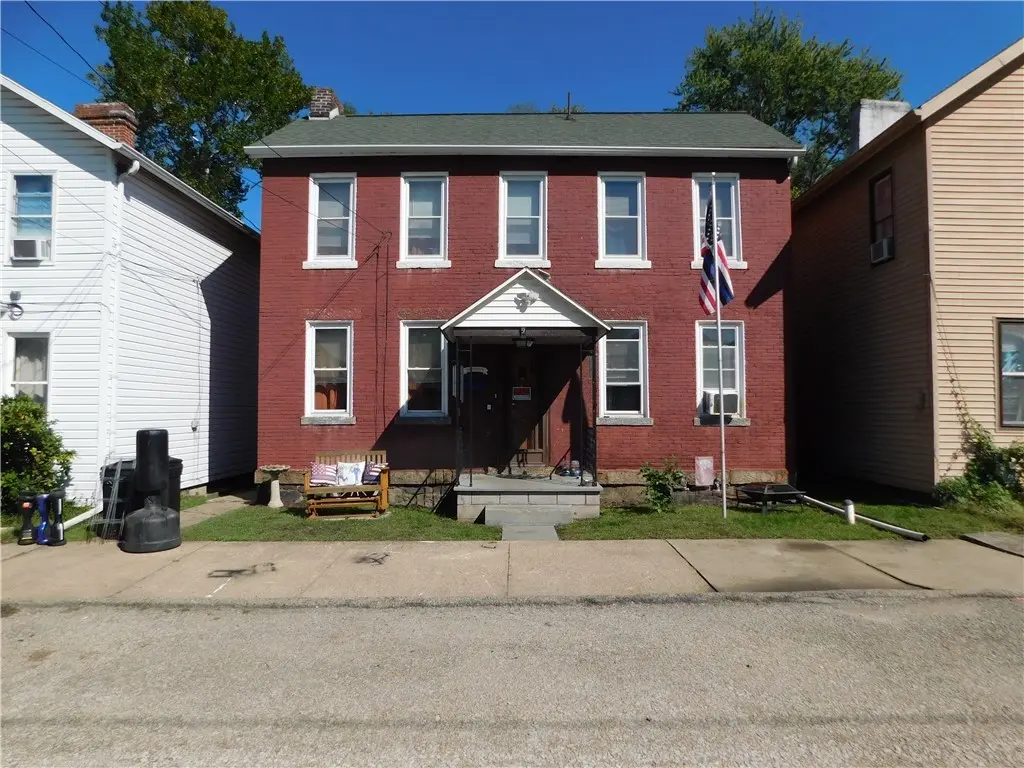 9 Church St