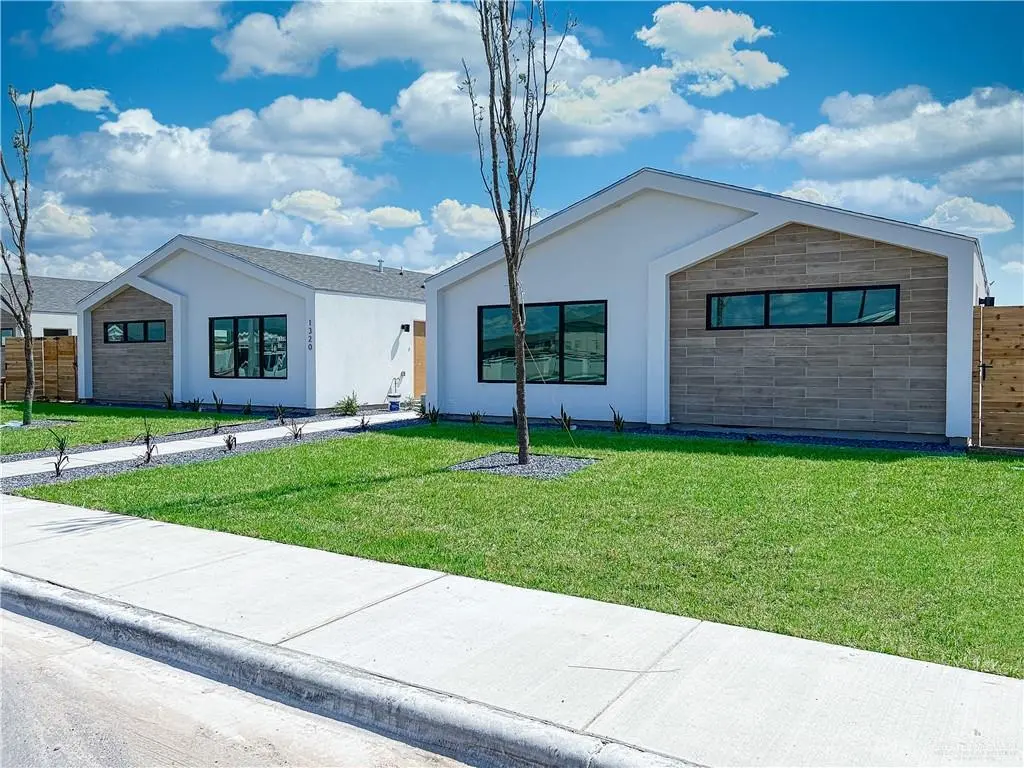 2705 Robin Rd