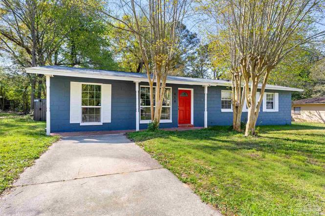 919 Blue Springs Dr