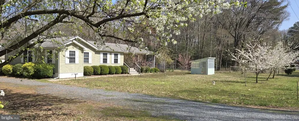 23116 Gilpin Point Rd