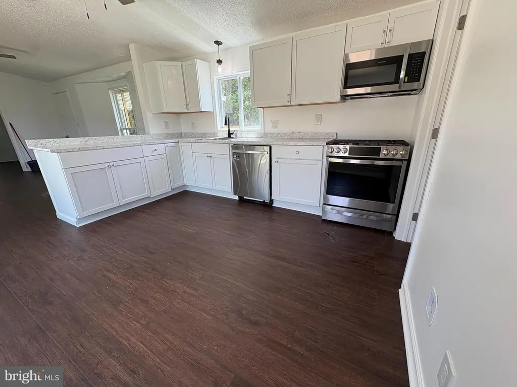 49 Fritz Rd #49