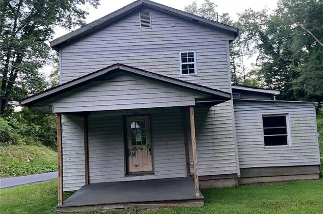 39 Bressler Rd #1