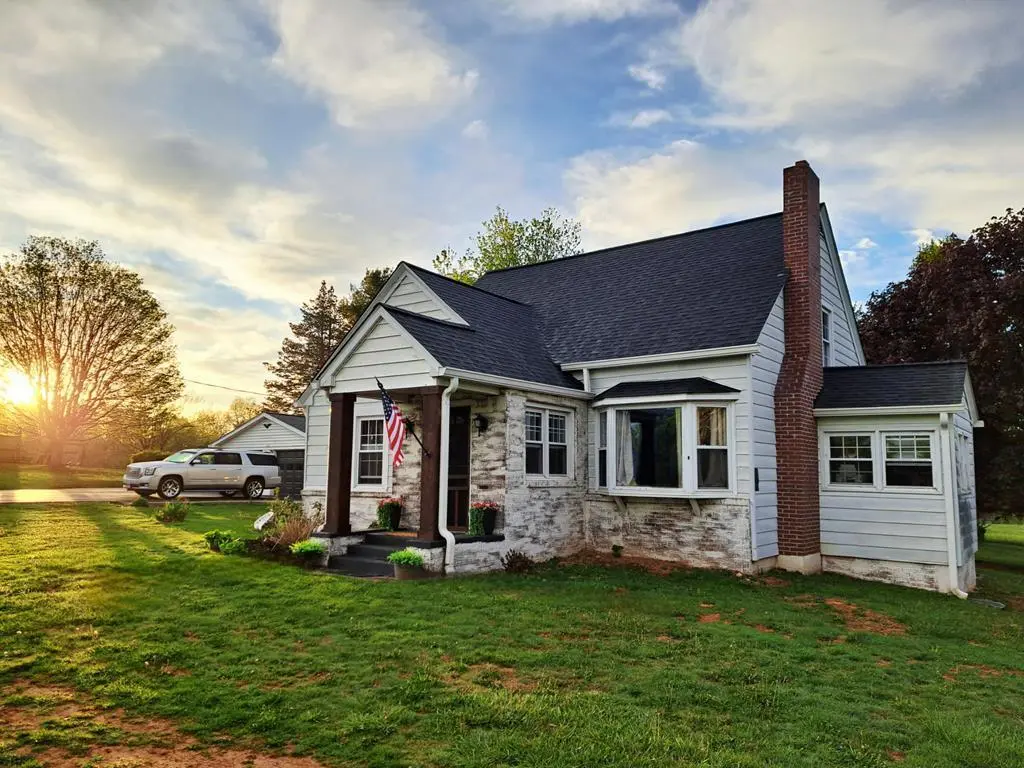 2021 Coles Knob Rd NE