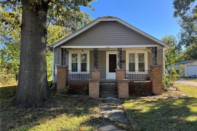 212 Highland Ave