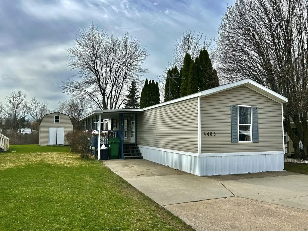 4483 Ilium Ln