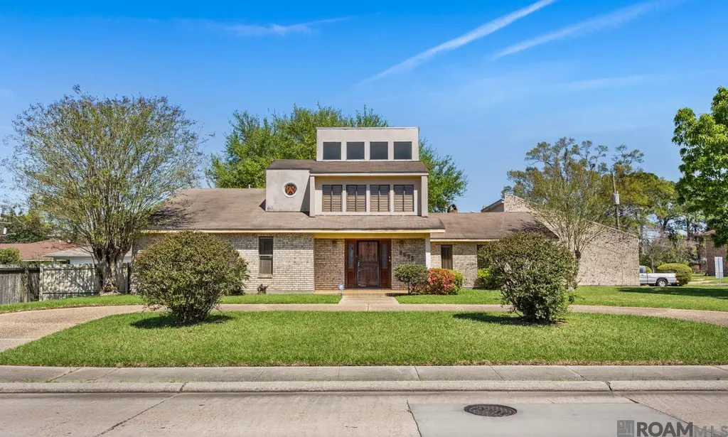 2695 Bogan Walk