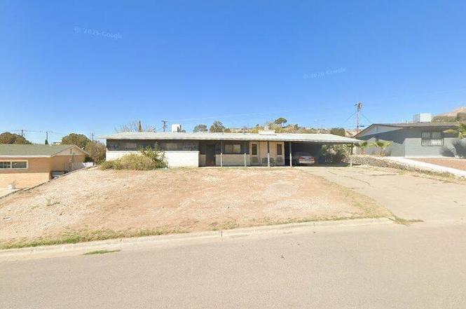 4318 Larchmont Dr
