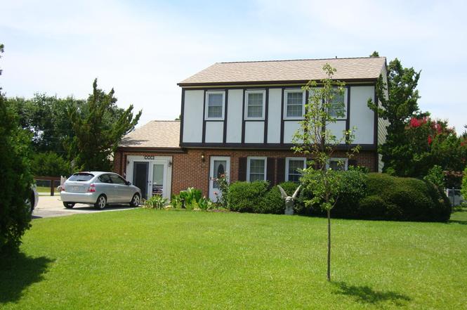 301 Murdoch Rd
