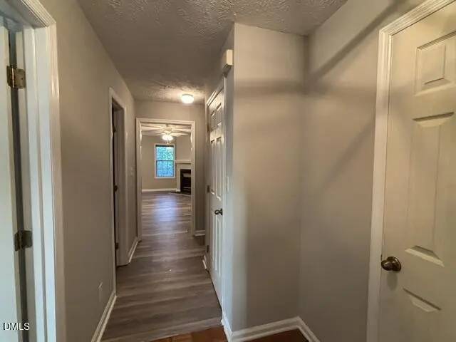 275 Waterdown Dr #7