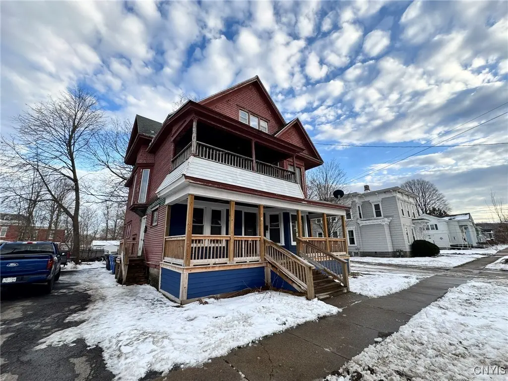 41 Greenbush St