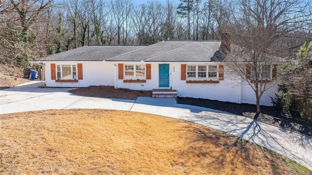295 Oakland Dr