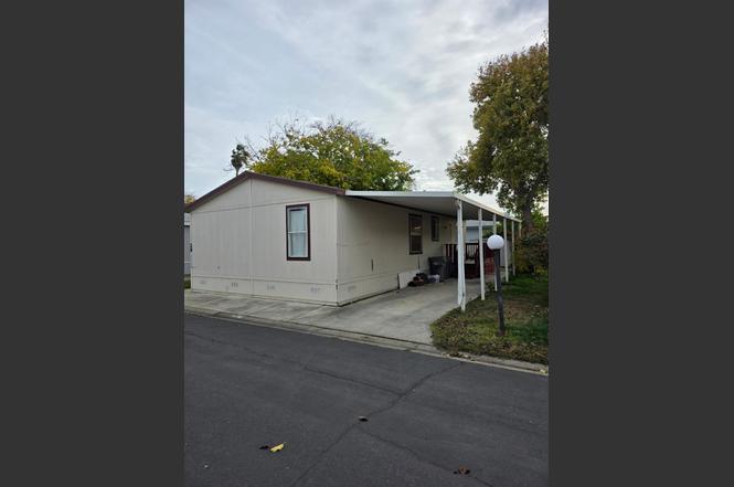 3901 Lake Rd #29