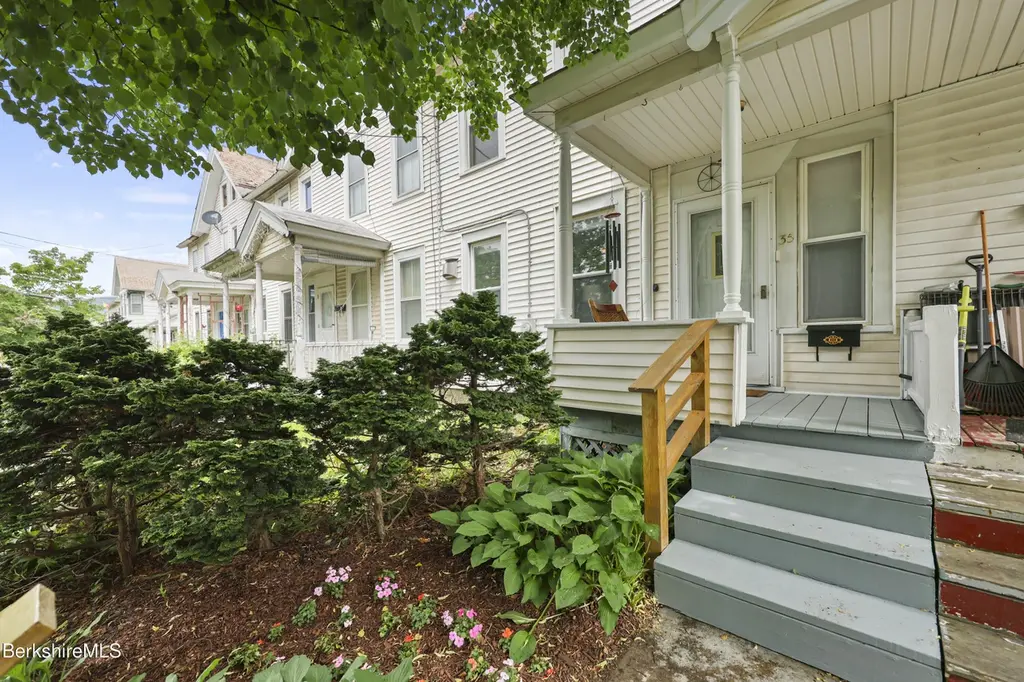 35 Summer St