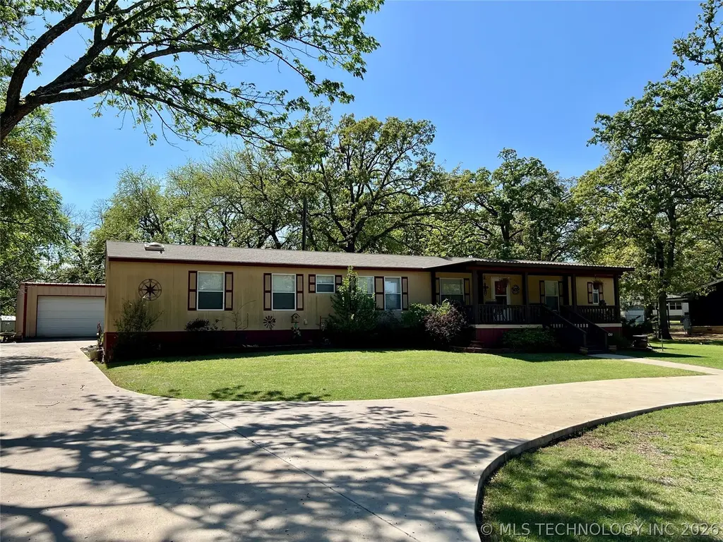 4369 Lookout Dr