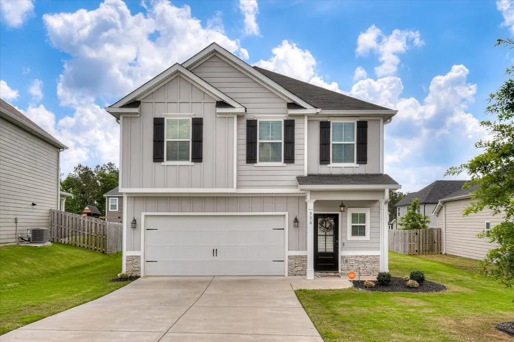536 Fermoy Ln