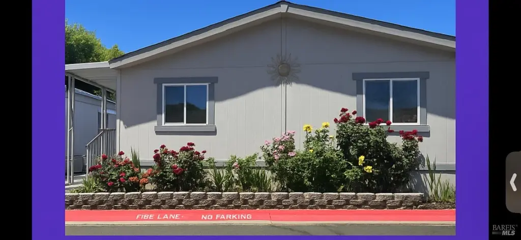212 Valencia Dr