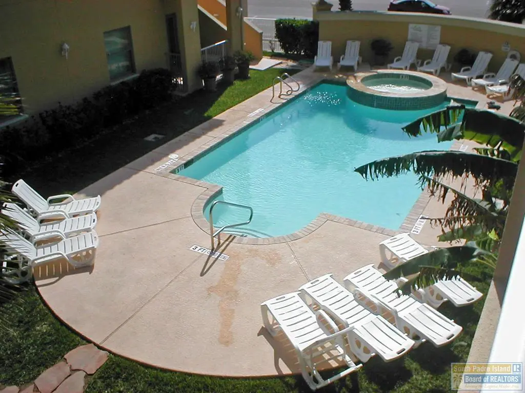 6410 Padre Blvd #204