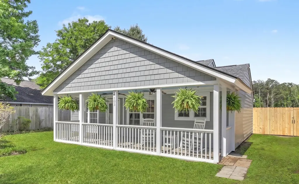 103 Tweed Ct