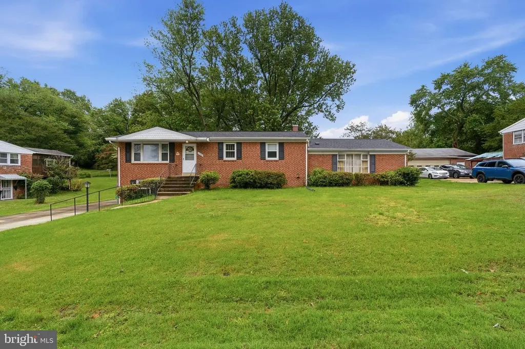 11207 Brooklee Dr
