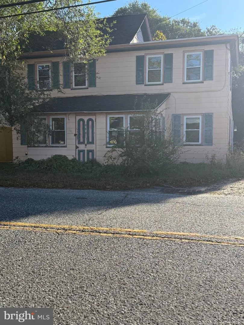 444 Main St