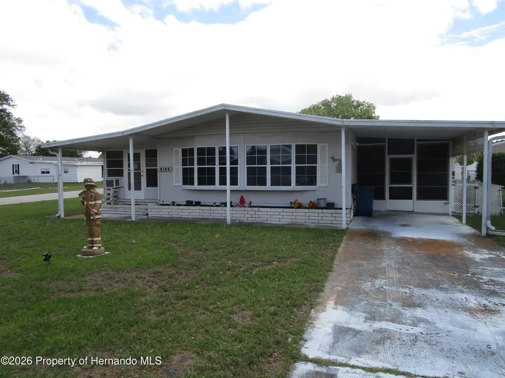 9156 Admiral St Unit 4