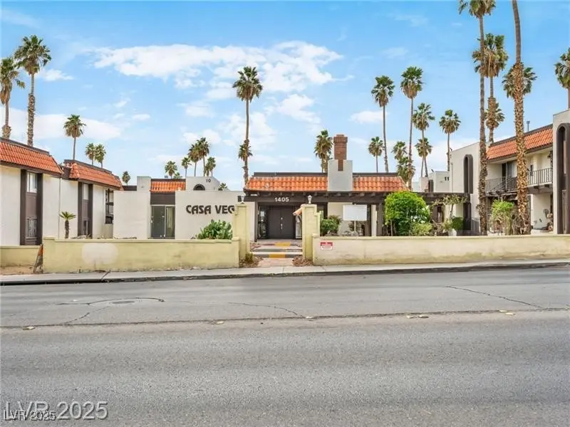 1405 Vegas Valley Dr #103