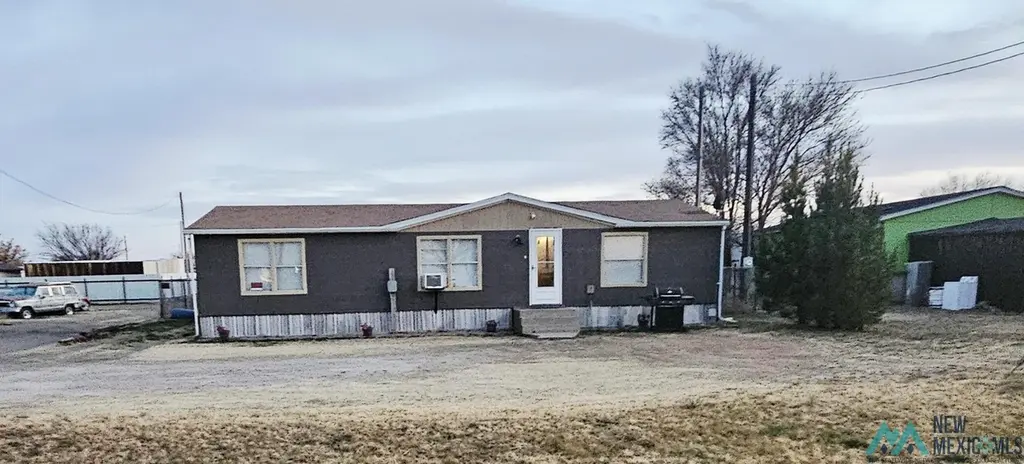 811 Hereford Ave
