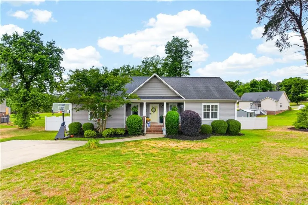 4319 Brown Oaks Rd