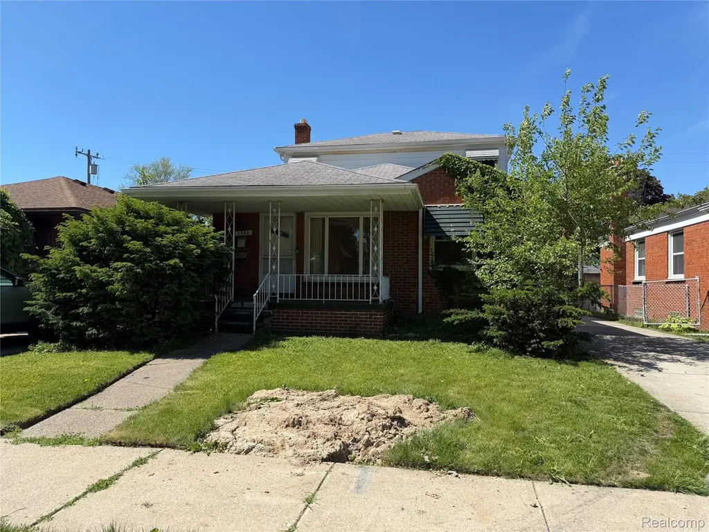 1543 Arlington Ave