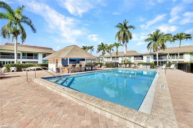 325 Charlemagne Blvd Unit C204