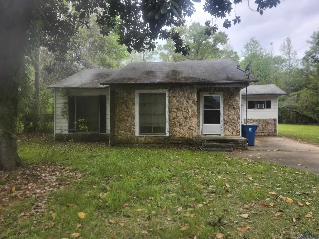 1803 Rosborough Springs Rd