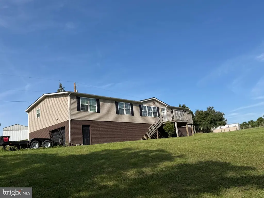 1898 Sawmill Rd