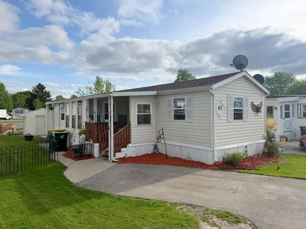 N168W21700 Main St #41